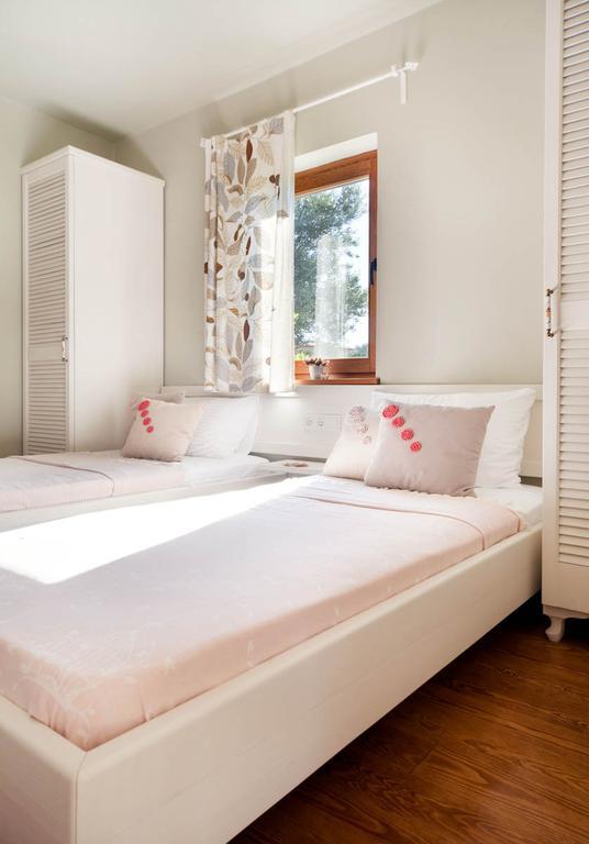 Mavikarga Bozcaada Bed and Breakfast Værelse billede